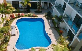 Ocean Breeze Apartment
